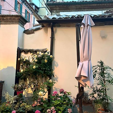 Notte Tempo Apartment Varzi Ngoại thất bức ảnh